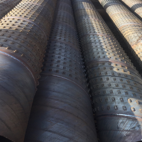 定安孔式滤水管的材质选择